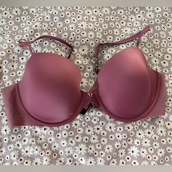 VS Bra - Picture 1 of 3